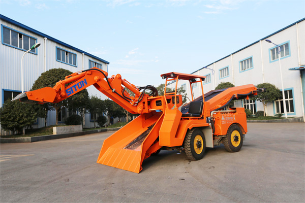 New Generation Small Wheel Mucking Loader Shipped to BH